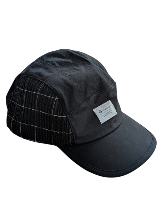 lululemon athletica Accessories - Lululemon Multi-Panel Reflective Running Hat Black S/M